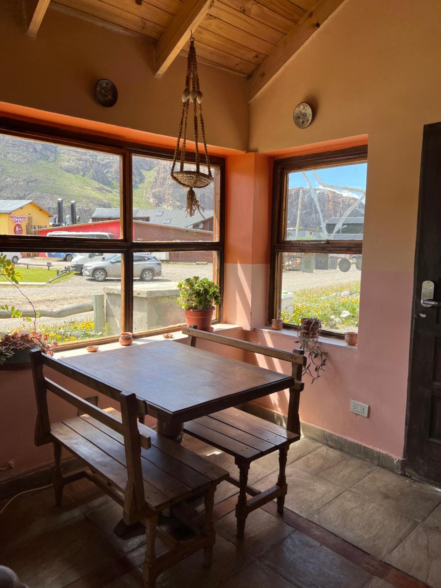 Hosteria Koonek El Chalten Esterno foto
